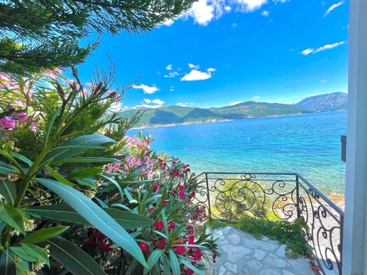 Beachfront Villa Pearl Of Adria Красичи Экстерьер фото